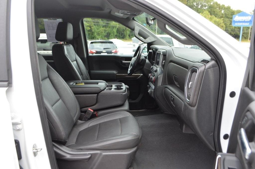Chevrolet Silverado photo 9