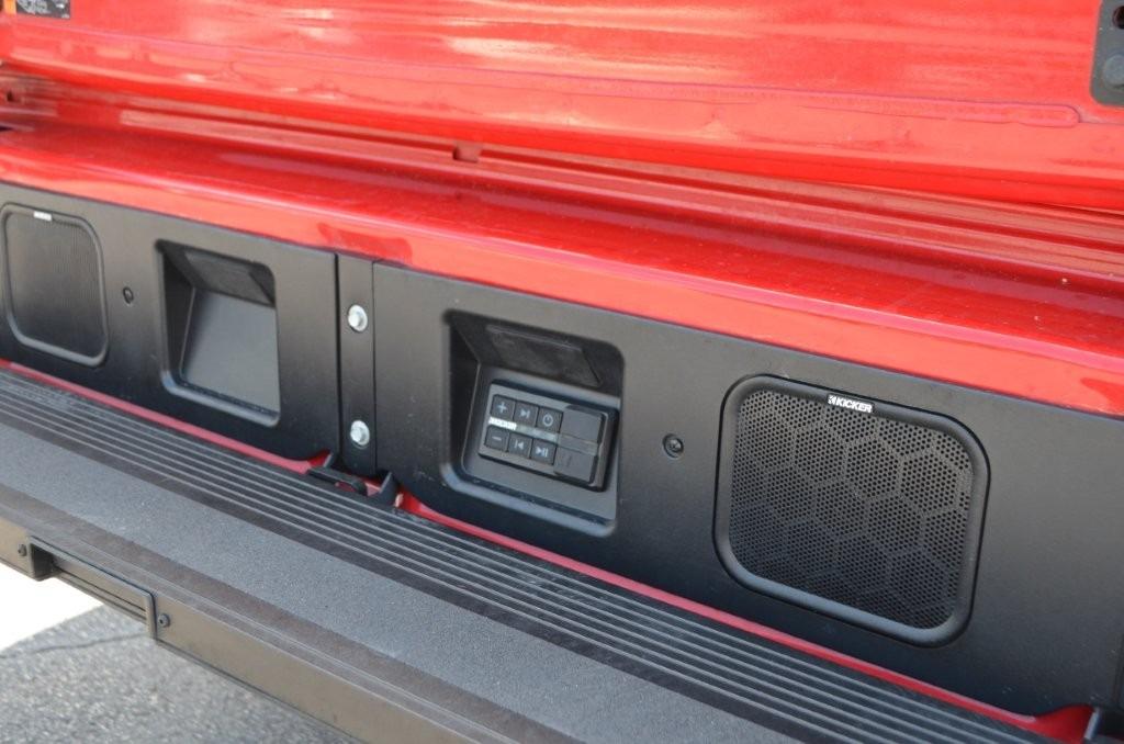 Chevrolet Silverado 2500 photo 13
