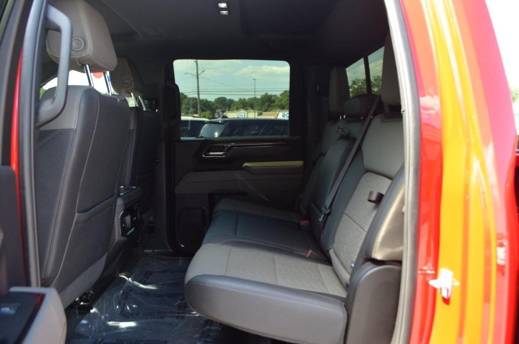 Chevrolet Silverado 2500 photo 15
