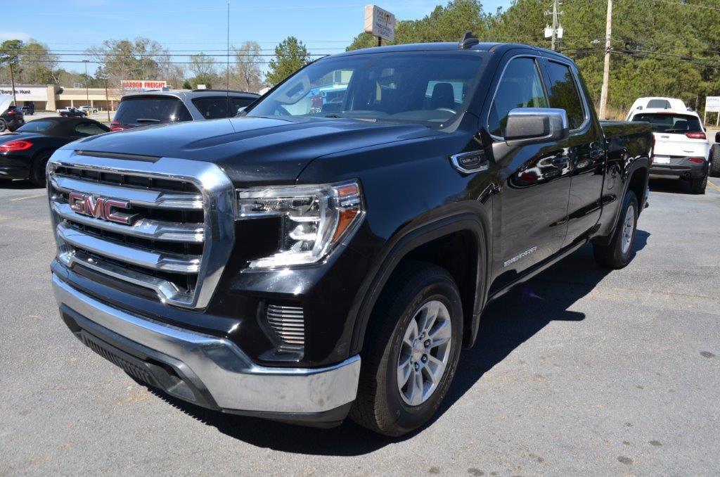 2020 GMC Sierra 1500 SLE's photo