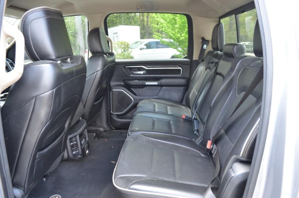 2019 RAM Ram 1500 Pickup Laramie - Photo 11
