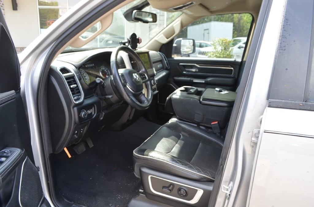 2019 RAM Ram 1500 Pickup Laramie - Photo 16