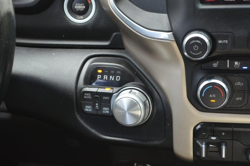 2019 RAM Ram 1500 Pickup Laramie - Photo 15