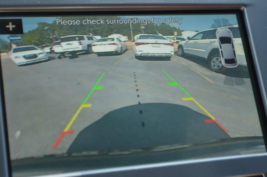 Lincoln MKZ photo 21