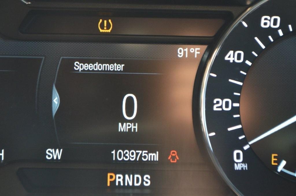 Lincoln MKZ photo 27