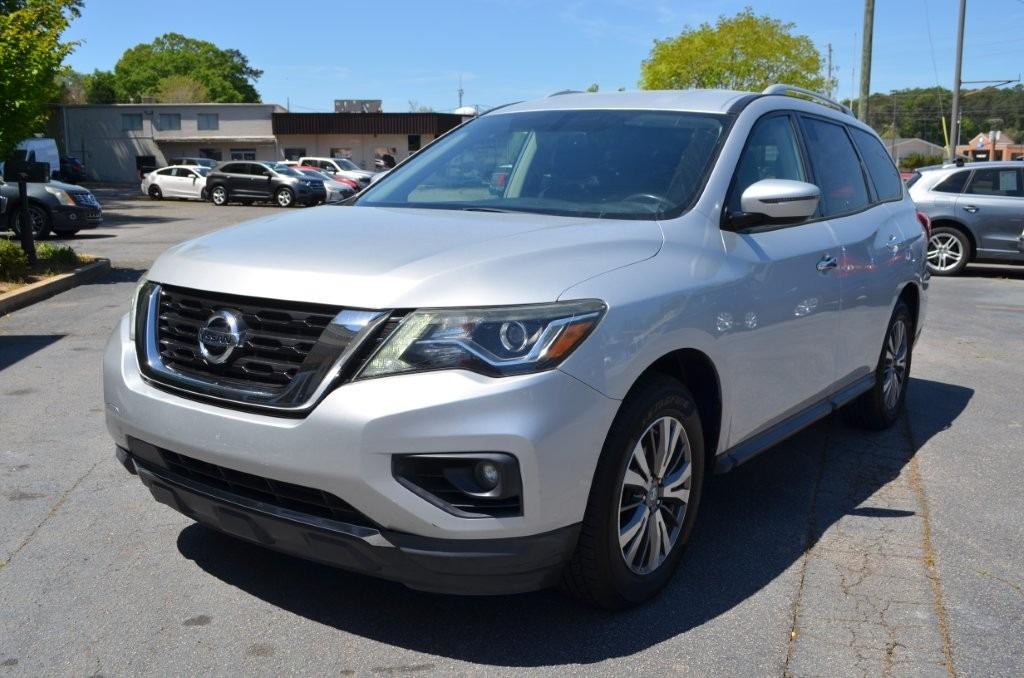 2018 Nissan Pathfinder SV