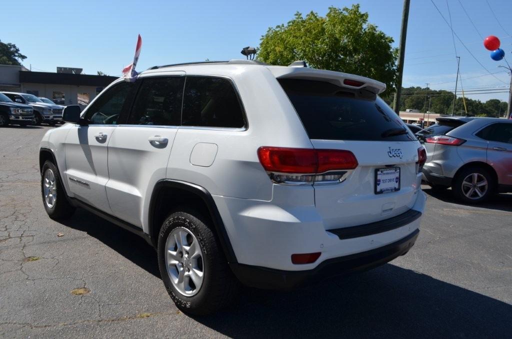 Jeep Grand Cherokee photo 3