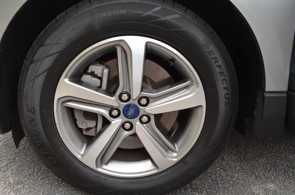Ford Edge photo 25
