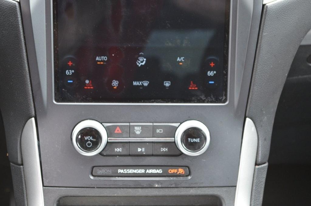 Ford Edge photo 19