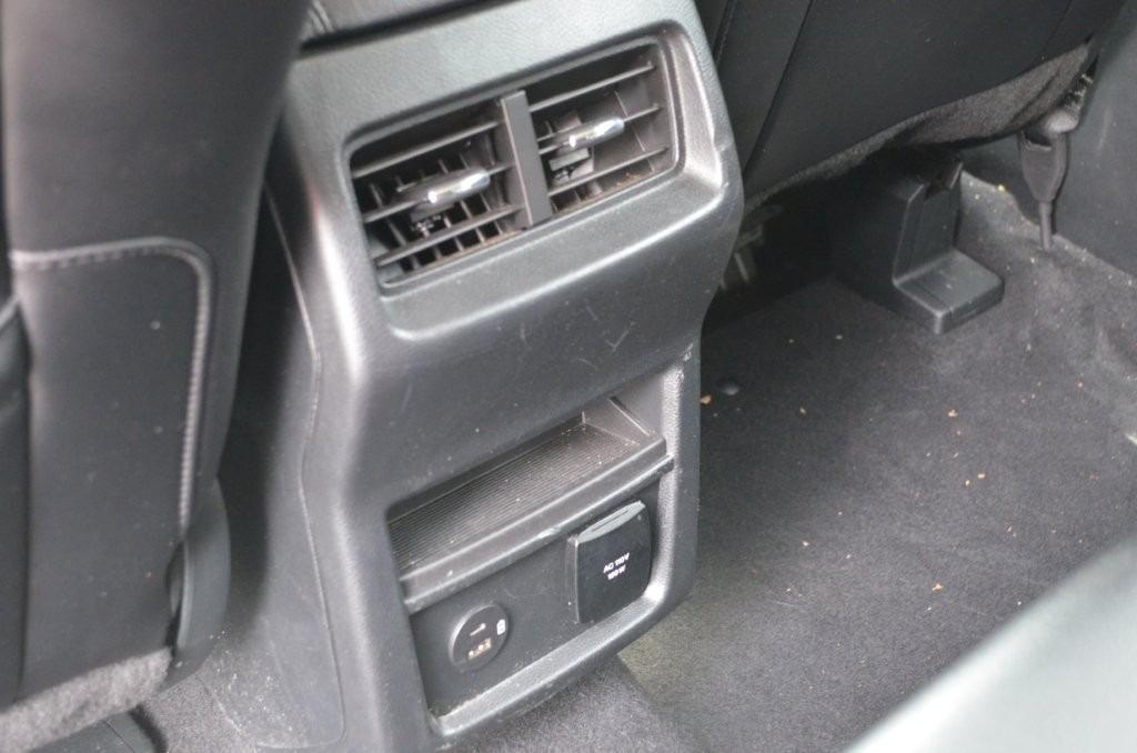 Ford Edge photo 15